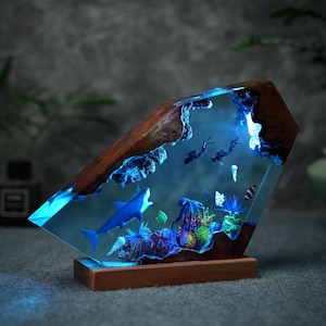Epoxy Resin Ocean Lamp,Shark and diver resin wood lamp,Epoxy and Wooden Night Lights, Home Deco,Birthday Gifts,Gifts for Dad,gift for her